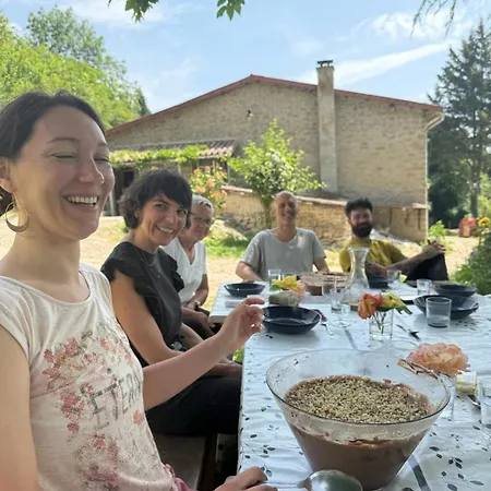 Ecogite En Pleine Nature *